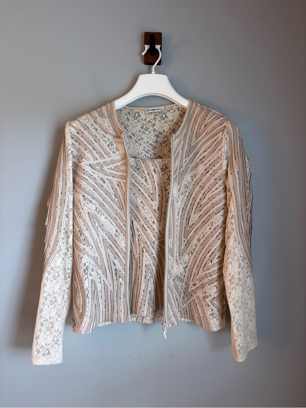 Alexandra Rosati 2-Piece Set Lace Cami Corset Y2K Top Long Sleeve Jacket Beige